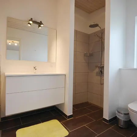 Three-bedroom In Feriehus Ebeltoft