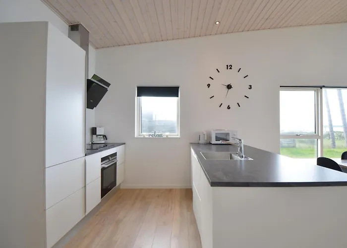 Three-bedroom In Σπίτι διακοπών *